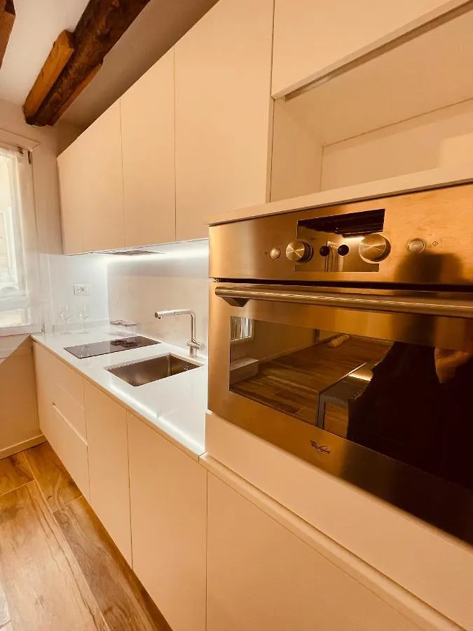 Apartment Suite Primo Piano Venice Italy
